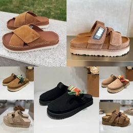 2024 New Designer black Sandals Outdoor Sand beach Rubber Slipper Fashion Casual Heavy-bottomed buckle Sandal leather sports sandals size 35-44