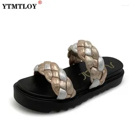 Slippers Summer Fashion Women Trend Weave Strap Design Platform Wedge Solid Leather Outdoor Slides Beach Sandals Ladies Shoes