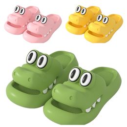 New Designer Cute cartoon little crocodile slippers women summer indoor EVA thick soles non slip breathable green cool slippers for external wear