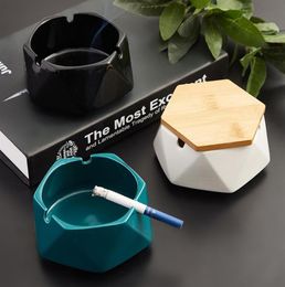 Ashtrays with Lids Gift for Boyfriend Portable Creative Pocket Outdoor Ash Tray Mini Ashtray Ceramic Y20042925314205044