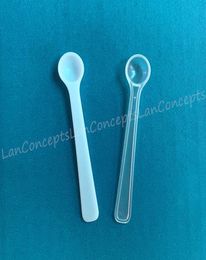 100pcslot 03ML Tiny Plastic Measuring Scoop 015 gram Measure Spoons 150mg Micro Spoon 015g Scoops 18447362132
