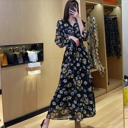 Casual Dresses French Style Vintage Broken Flowers Elegant V-Neck Women's Clothing Bandage Bow Spring Autumn A-Line Waist Long Dress