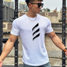 Men's T-Shirts American Trend Net Solid Colour Summer T-shirt Fitness Slim Fashion Brand Short-sleeved Mens Crew Neck Blazer J240509