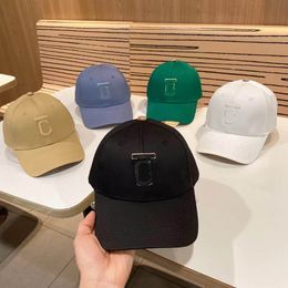 Ball Caps Designer Luxury Classic Baseball Cap Beach Hat Versatile Mens And Womens Leisure Breathable Hat fashion Golf Hat