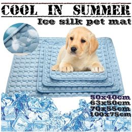 Pet Cooling Mat Dog Cat Sleeping Pad Cool Ice Silk Moisture-proof Mattress Cushion Summer Small Animal Cold Bed 5 sizes 240510