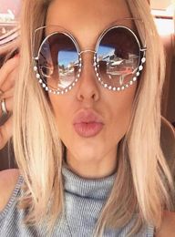 OUTEYE Rhinestone Cat Eye Sunglasses Women Round Mirror Sun Glasses Oversized Shades Coating Reflective Mirror Diamond Eyewear7958843