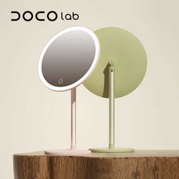 Compact Mirrors DOCO Makeup Mirror Mini Desktop LED Light High Quality Metal Texture Perfect Gift Q240509