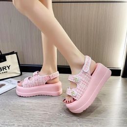 Ladies platform Womens Shoes Summer Sandal Women Designer Shoe Girl Thick Bottom Luxury Woman Platform Sandals 240429