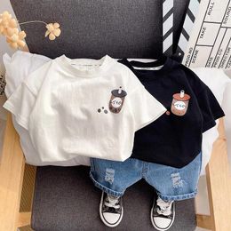 Clothing Sets 2024 Summer Korean Kids Infant Boy Clothes Set Cartoon Printed Short Sleeve T-shirt Hole Denim Shorts Suit Baby Outfit