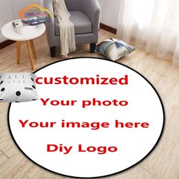 Dostosuj markę Rug DIY Zdjęcia niestandardowe okrągłe dywan salon sypialnia Dekoracja domu bez poślizgu mata podłogowa 240510