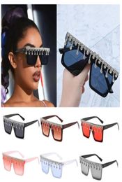 Whole Drip Crystal Rhinestone Square Sunglasses Oversized Shades Flat Top Sun Glasses For Women Fashion 2021 Luxury Wedding4222299