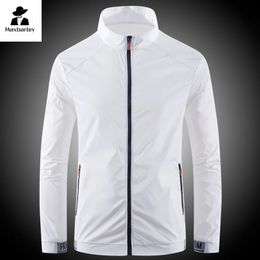 Sunscreen Coats Mens Breathable Sports Waterproof Jacket Summer UV Protection Outdoor Fishing Skin Clothing 240428