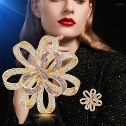 Brooches Trendy Fashion Five Petals Flowers For Women Elegant Suit Shawl Sweater Purple White Crystal Jewellery