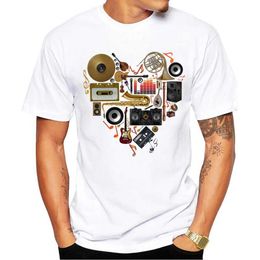Men's T-Shirts 2023 Hot Selling Men Music in Love T-shirt Short Slve t shirts Vintage musical instrument T Shrits Casual Cool Tops Y240509