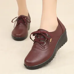 Dress Shoes BCEBYL 2024 Spring Autumn Women's Leather Sneakers Platform Lady Wedge Casual Mother High Heels Lace-up