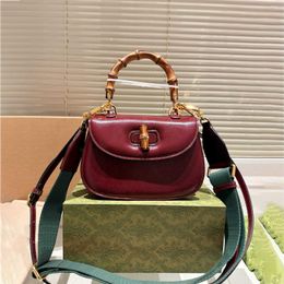 top quality Luxury Women men vintage Designers Handbags Bamboo handle Bags Vintage Totes Top Handle Bag Fashion Crossbody Shouler purse 240515