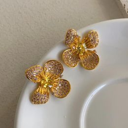 Brass Retro AAA Zirconia Flower Stud Earrings Women Jewelry Punk Party T Show Gown Runway Korean Japan INS 240510