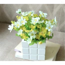 Decorative Flowers 1 Set 10cm Wooden Vase Rose And Daisy Artificial Flower Silk Home Decoration Birthday Gift