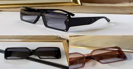 Sunglasses For Men and Women Summer style AntiUltraviolet Retro 1105 Plate Square Big Invisible Frame fashion Eyeglasses Random B5223833