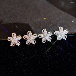 Stud Earrings Exquisite Shiny Cubic Zirconia Flower Simple Small Bridesmaid Bridal Earring Wedding Jewelry