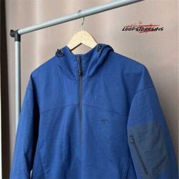 المصممين العلامة التجارية Windbreaker Hooded Jackets سترة مقنعين من الرجال الأزرق ناعم ناعم الأكمام طويلة الأكمام الكاملة 9U0O