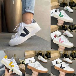 Mens Trainers Casual Vejaon 2024 French Brazil Earth Green Low-carbon Life V Organic Cotton Flats Platform Sneakers Women Classic White Designer Shoes
