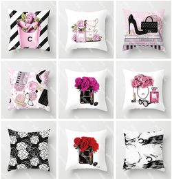 Designer White Simple Throw PillowCase Flower perfume Classic Letter Logo Print Luxury Fashion Women Square Living Room Sofa Square Pillow Case Short Plush Cushion