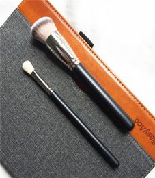 The Synthetic Rounded Slant Foundation Brush 170 Synthetic Blending Brush 217s Must Have Face and Eye Brush5566531