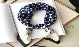 Fashion Neckerchief Women Hair Scarf Small Shawl Wrap Headband Hijab Lady Bandanna Muffler Pareo Suqare Female Girl Silk2348206