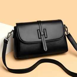 Fashion Luxury Design Women Small Shoulder Crossbody Bag Ladies Casual Satchels Messenger Flap Flip cover Handbag 240509