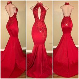 Sexy Long Red Mermaid Prom Dresses Deep V Neck Lace Applique Lace Halter Neck Backless Formal Dresses Evening Wear Gowns Custom 235j