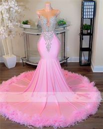 Sparkly Sexy Pink Dress Black Girl Prom Dresses 2024 Luxury Rhinestones Crystal Weding Party Dress Evening Dress with Feathers