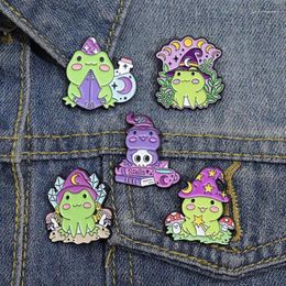 Brooches Cute Magic Frog Shape Cartoon Emblem Halloween Series Pins Customised Humorous Breast Pin Bag Clothes Lapel