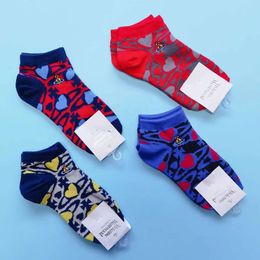 Men's Socks Empress Dowager Xis Four Seasons Embroidered Short Socks for Sweat-absorbing Comfortable Breathable Coloured and Love Womens Socks 45p1