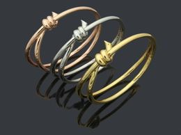 Designer gold Bangle women stainless steel knotted glossy couple bracelets men039s fashion luxury jewelry Valentine039s Day 4442774