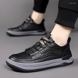 Casual Shoes Sneakers Men Lace Up Oxford Leather Fashion Outdoor Shoe Male Lightweight Vintage Footwear Lace-up Solid