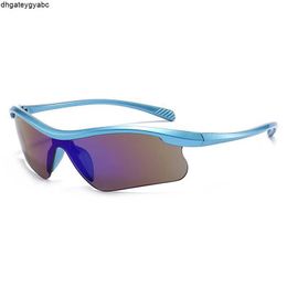 Designers explode and sell well New sports sunglasses one-piece windproof and Colourful outdoor cycling goggles