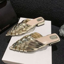Weaving Sandals Pointed Toe Flat Slippers New Summer 2023 Retro Women's Sier Designer Mule Shoes Flip-flop Women