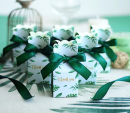 100pcslot Sen Green Leaf Fishtail Candy Box Wedding Favors And Candy Boxes Party Supplies Baby Shower Paper Chocolate Package Box9271930