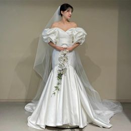 Classic Long Satin V-Neck Wedding Dresses with Removable Puff Sleeve Long Ivory Lace Up Back Vestido de novia Trumpet Bridal Gowns for Women