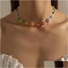 Chokers Simple Colour Gradient Rice Bead Daisy Necklace Holiday Style Woven Collarbone Drop Delivery Jewellery Necklaces Pendants Dhsg5