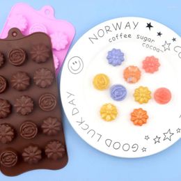 Baking Moulds 15-even Three-Dimensional Small Flower Silicone Chocolate Sealing Wax-Piece Mould Mould 180