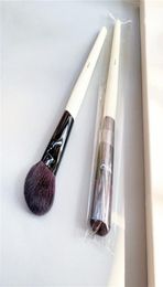 Blush Makeup Brush Luxe Soft Natural Goat Bristle Round Cheek Powder Highlighter Beauty Cosmetics Brush Tool7754509