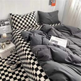 Bedding Sets Nordic Checkerboard Duvet Cover Plaid Single Double Quilt Covers Sanding Simple Bedclothes Pillowcase Bed Sheet