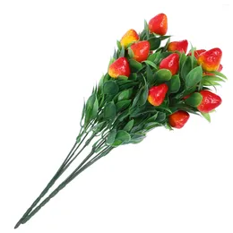 Decorative Flowers 2pcs Artificial Strawberry Bouquets Imitation Fruit Branch Fake Stems