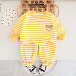 Clothing Sets Baby Luxury Designer 2024 Spring Autumn Cartoon Striped Long Sleeve T-shirts And Pants Kids Casual Suits 2PCS Boys