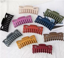 Korean Frosted Plastic Hair Claw Beauul Large Size Crab Claw Clip Acrylic Matte Candy Colour Hairpin3279308