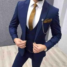 Fashion Navy Blue Groom Tuxedos Peak Lapel Groomsmen Mens Wedding Dress Excellent Man Jacket Blazer 3Piece SuitJacket Pants Vest 243M