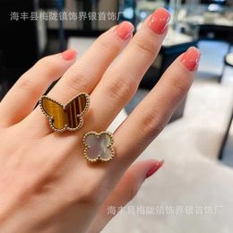 Luxury ring for couples nondefrmation High gold 18K butterfly with adjustable lucky clover with common cleefly