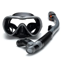 Leak proof snorkeling kit anti fog swimming snorkeling goggles equipped with simple breathing and drying snorkeling tubes swimming scuba diving mask 240506